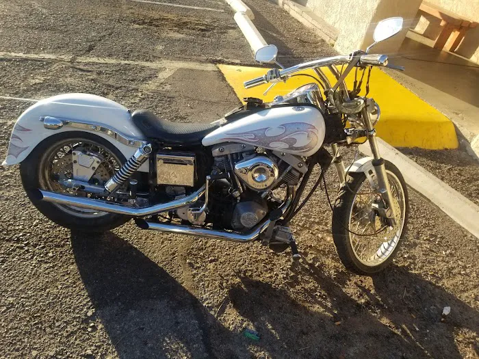 Harolds bike shop 8