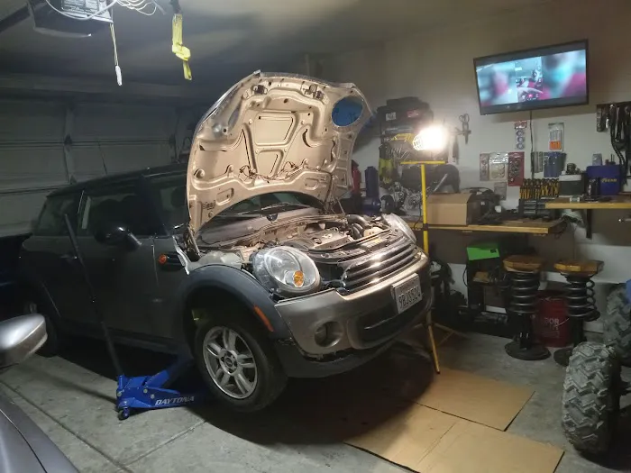 Hydra Garage 5