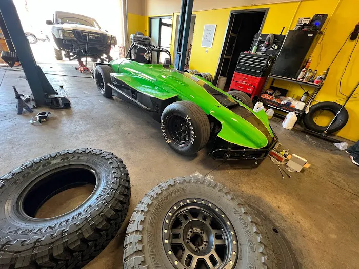 Econo Tires and Service 5
