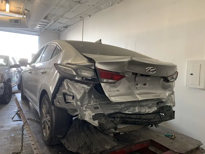 Lopez Auto Body Shop LLC 0