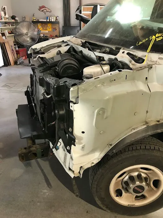 J and M Auto Body Repair 2