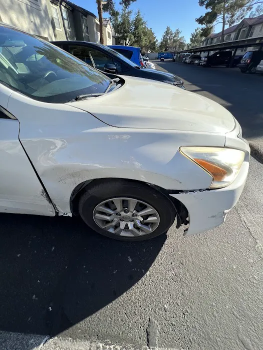 J and M Auto Body Repair 4