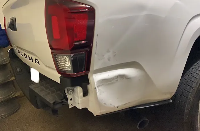 J and M Auto Body Repair 6