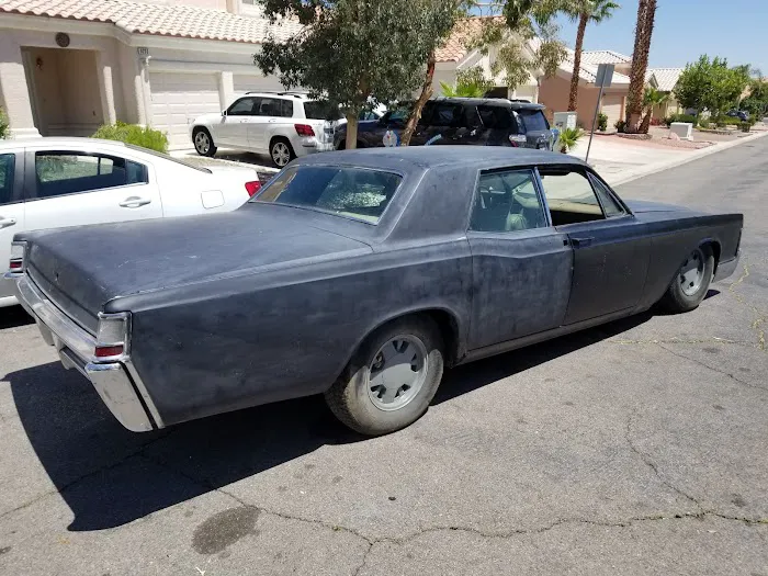 LV PlayToyz Auto LLC 7