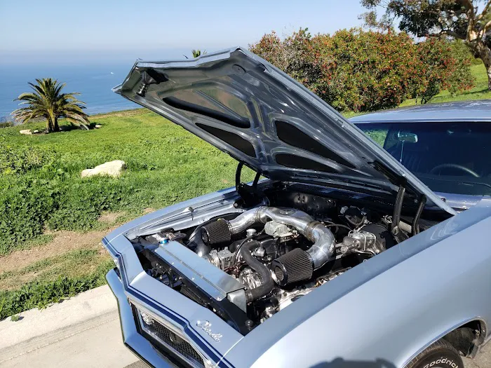 Swing Shift Auto 8