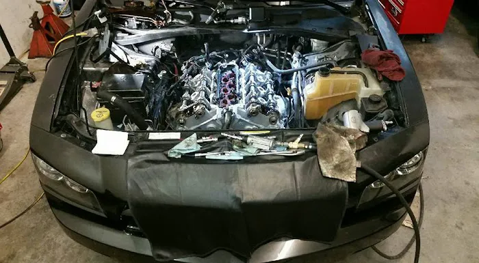 J.&.R Auto Repair 2