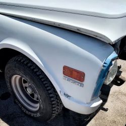 Royal Touch Auto Body ico