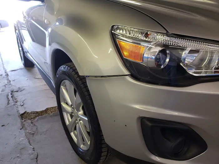 Royal Touch Auto Body 6