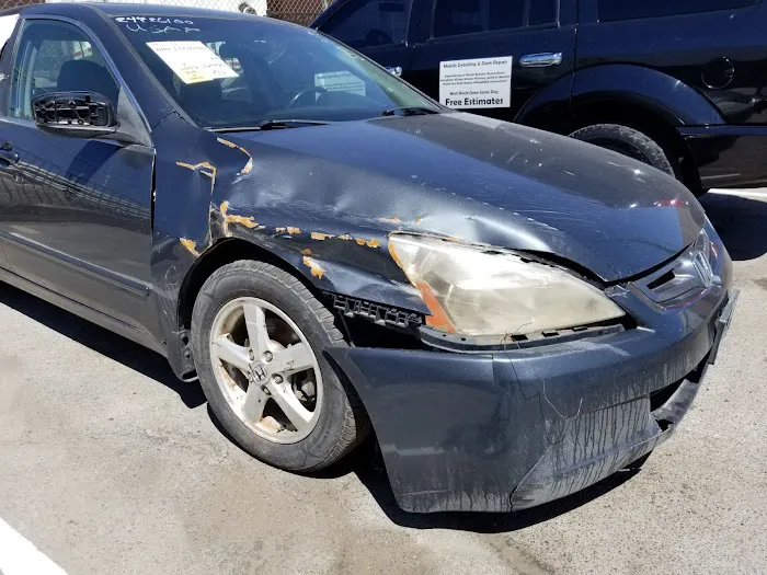 Royal Touch Auto Body 9