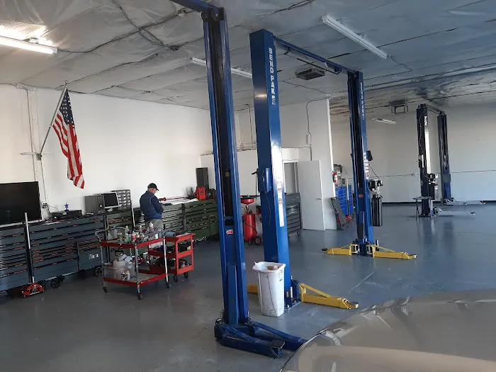 Bobbys Motor Works llc 1