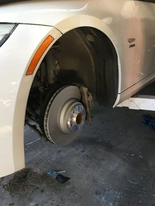Bobbys Motor Works llc 3