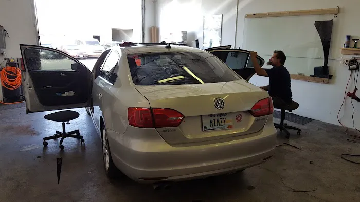 Richard's Window Tinting 3