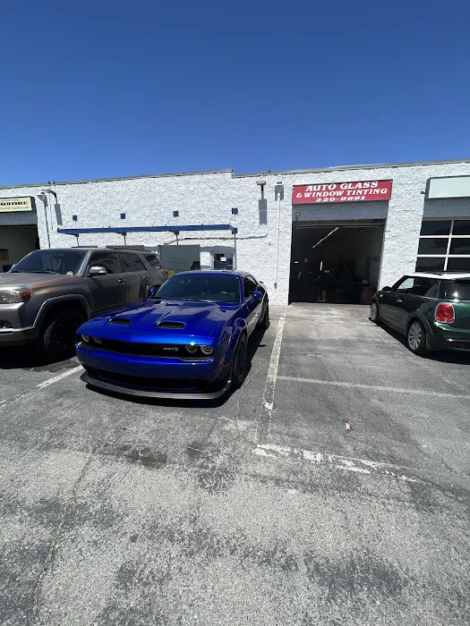 United Auto Glass & Window Tinting 1