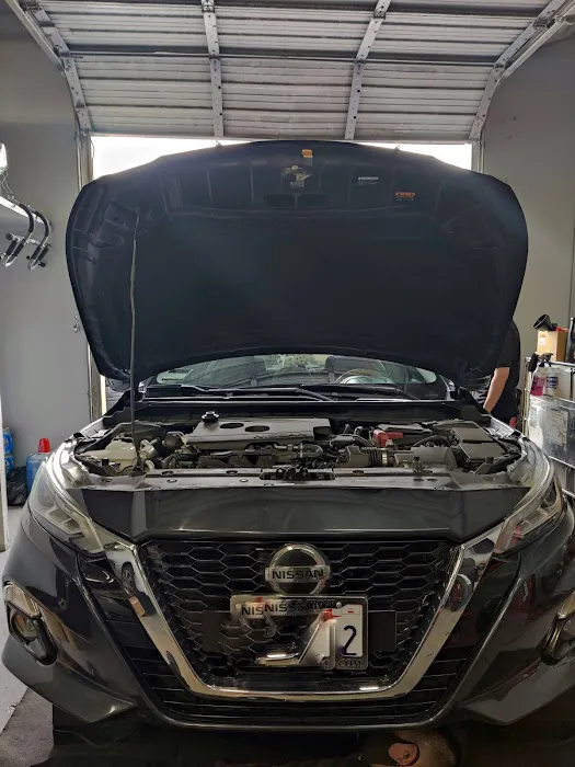 Oil Tech Lube & Auto Care 0