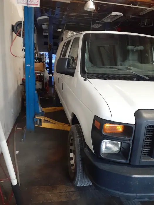 CAR AUTO SERVICE 0
