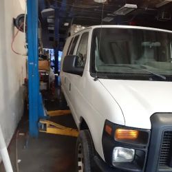 CAR AUTO SERVICE ico