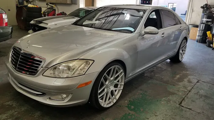 A2Z Auto Exclusive LLC 8