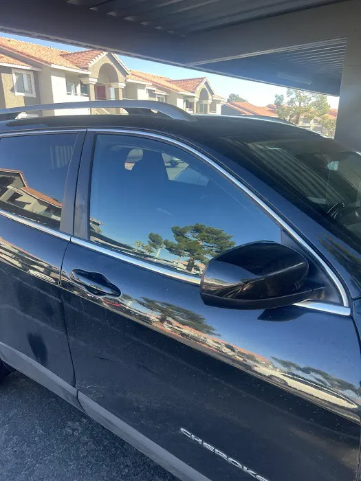 Clear Quality Auto Glass 3