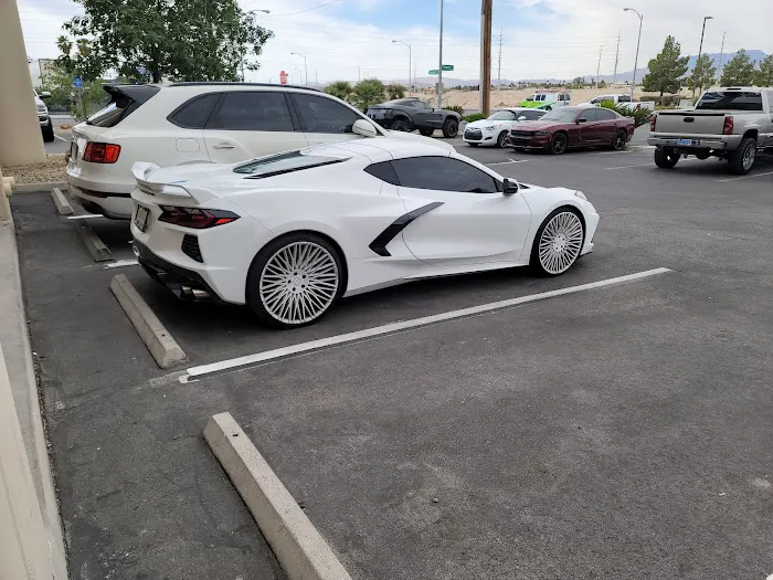 Elite Audio Customs & Collision 9