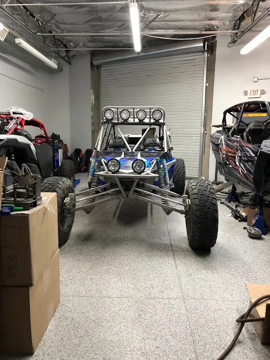 Dirt House Offroad 0