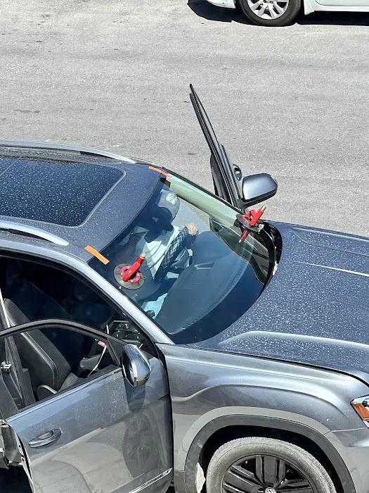 The Best Auto Glass (SIR Glass & Mobile Calibration) 2