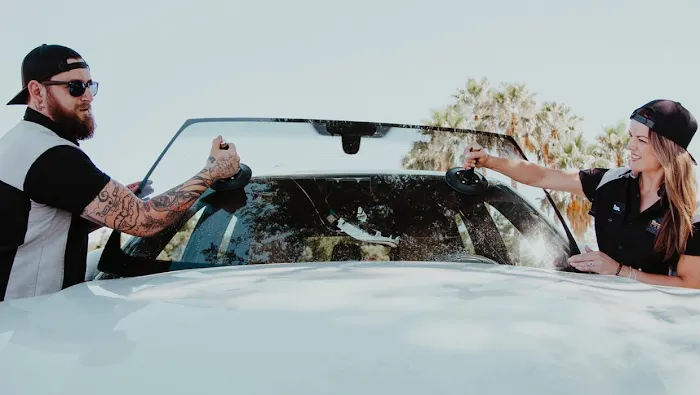 The Best Auto Glass (SIR Glass & Mobile Calibration) 0