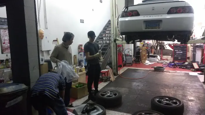 Mitchell's Automotive 6