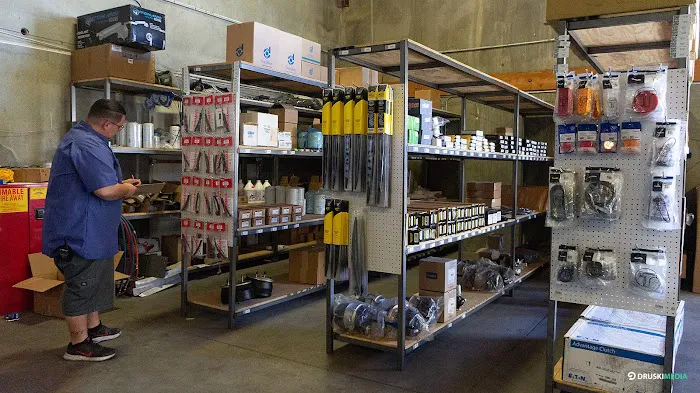 Pro Fleet Repair - Truck & Trailer Repair Las Vegas 8