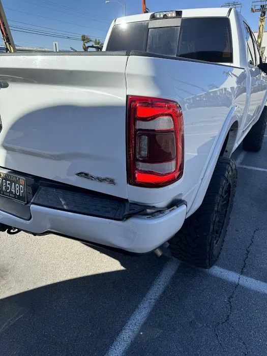 Dun-Rite Auto Body 7