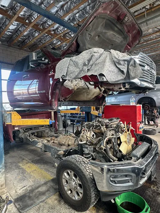 R & R Auto Repair Shop 9