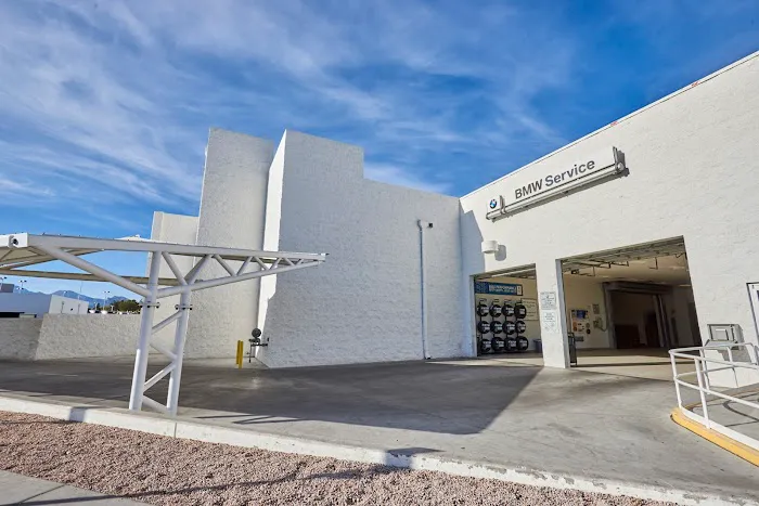 BMW of Las Vegas Service Center 6