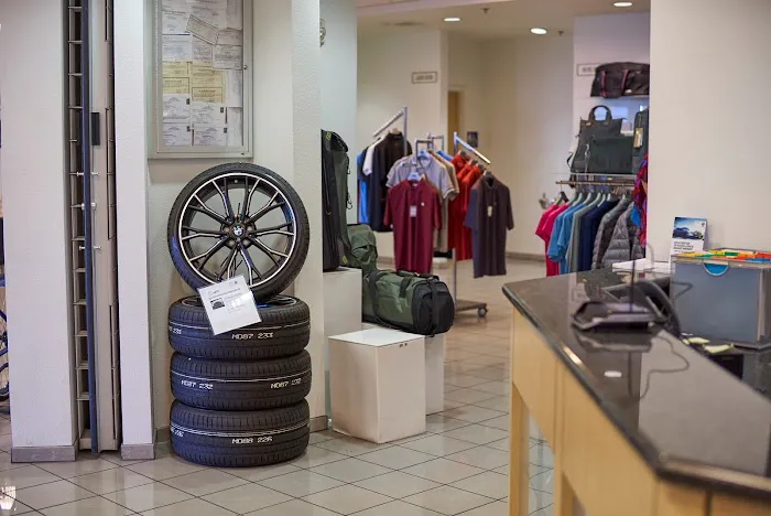 BMW of Las Vegas Parts Center 3