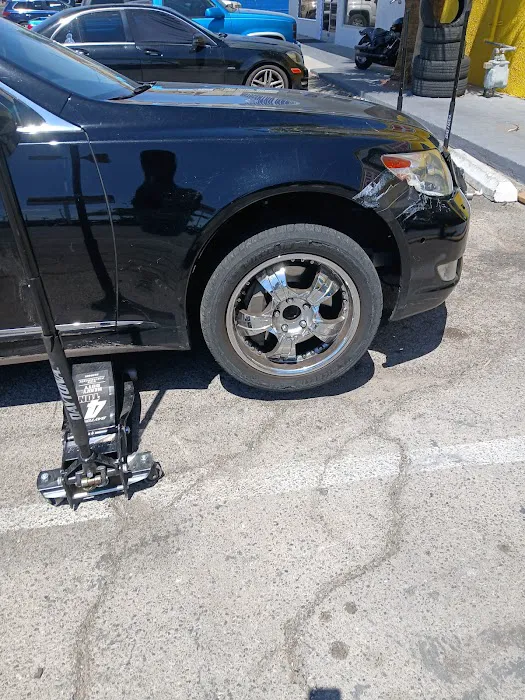 V.I.P Auto Service Center LV 1 4