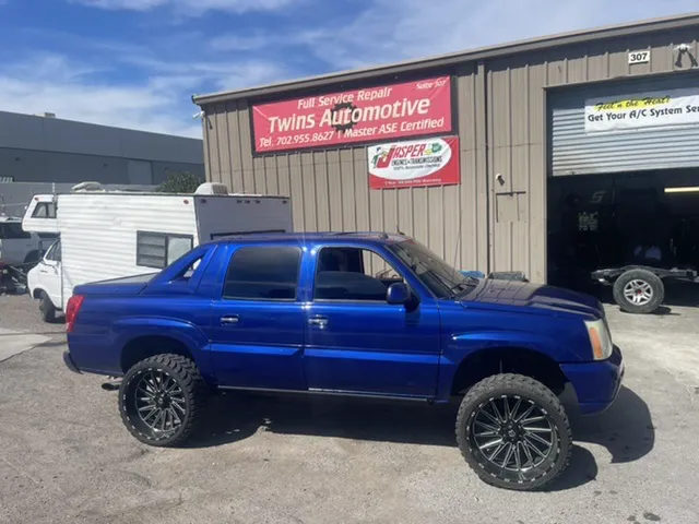 Twins Automotive 3