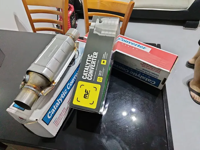 Ecua Solutions Mufflers and Bodyshop 6