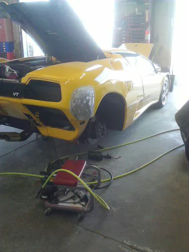 Sam's Auto Body 8