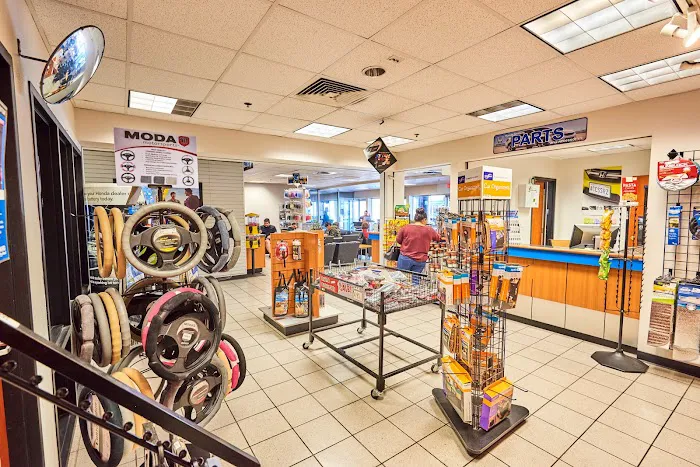 AutoNation Honda East Las Vegas Parts Center 5