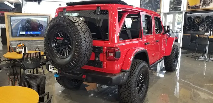 Jeep Only Service Department 4