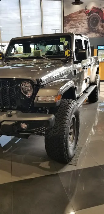Jeep Only Service Department 6