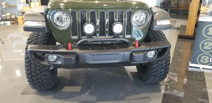 Jeep Only Service Department 7