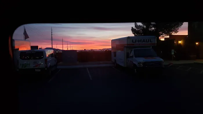 Las Vegas Sprinter & Metris Vans Service 4
