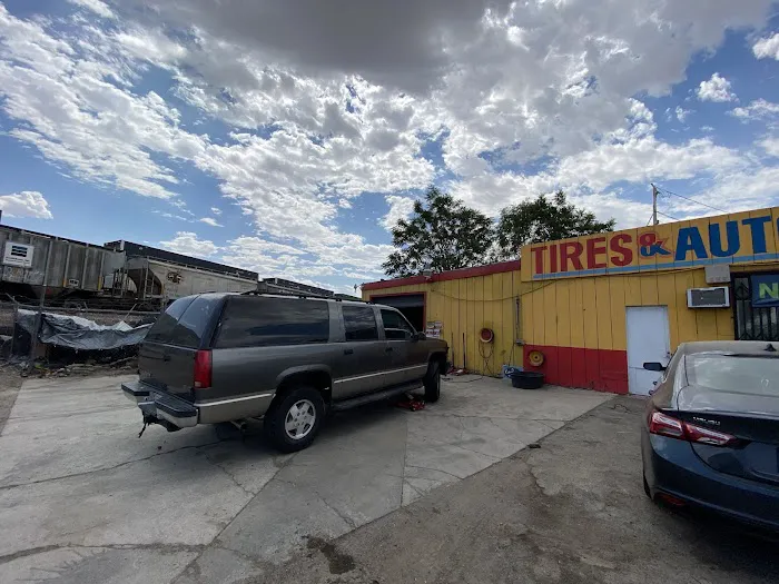 JJ Tire 0