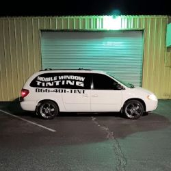 Mobile window tinting Victorville ca. ico