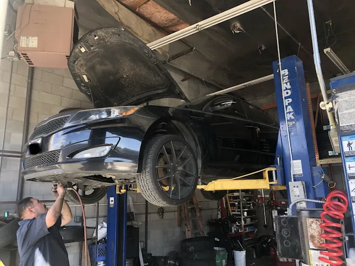 Castaneda Auto Services 2