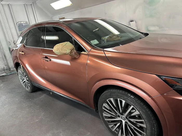 E & C AUTO BODY AND PAINT SOLUTIONS 6