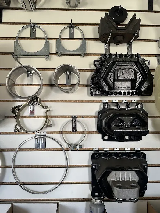 CRUZ TRUCK SUPPLIES 8