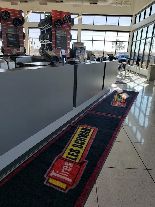Les Schwab Tire Center 5