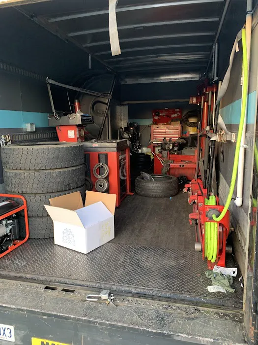 Tire Shop 2U Mobile service 0