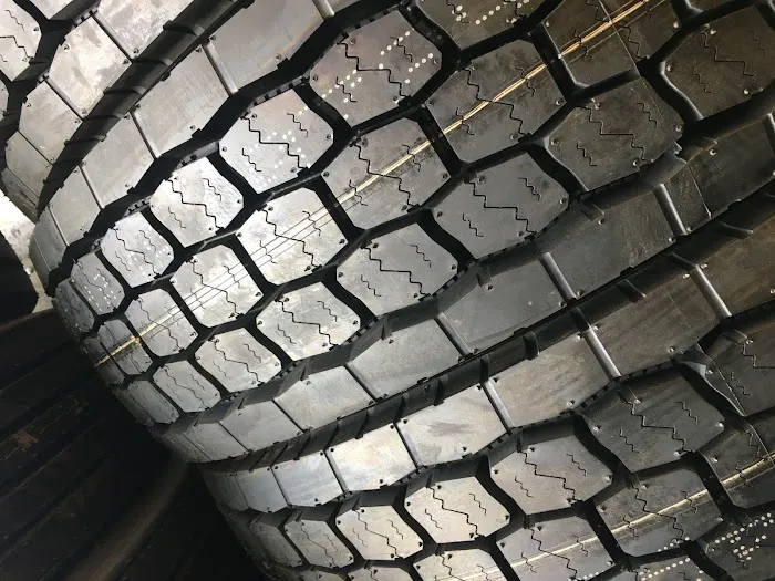 Lucas Truck & Trailer Repair 1