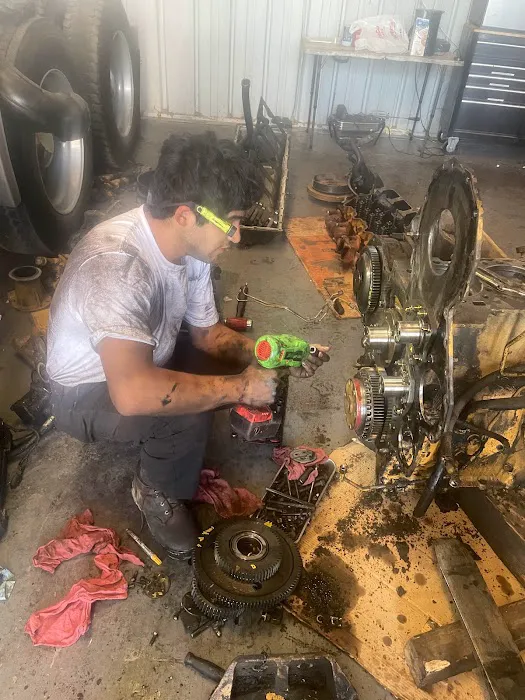 M.T. Truck and Trailer Repair 1